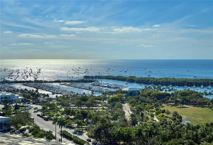 Mr. C Residences Bayshore Tower #1705 image #26