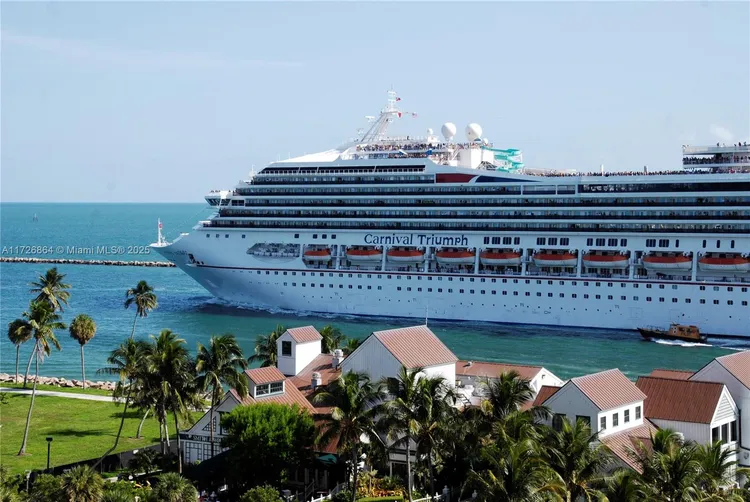 South Pointe Tower #1001 image #14