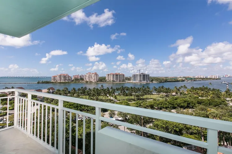 South Pointe Tower #1001 image #16