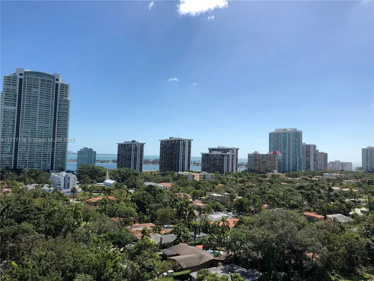 Le Parc at Brickell #1006 image #13