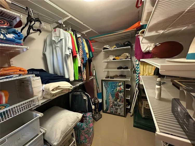 Carriage Club North #1509 image #13