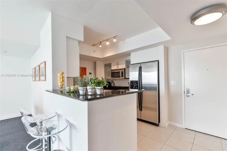 One Miami #3819 image #9