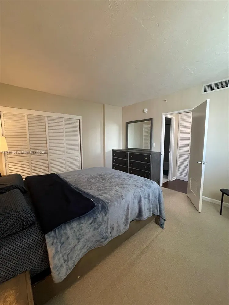 The Residences On Hollywood Beach #1435 image #7