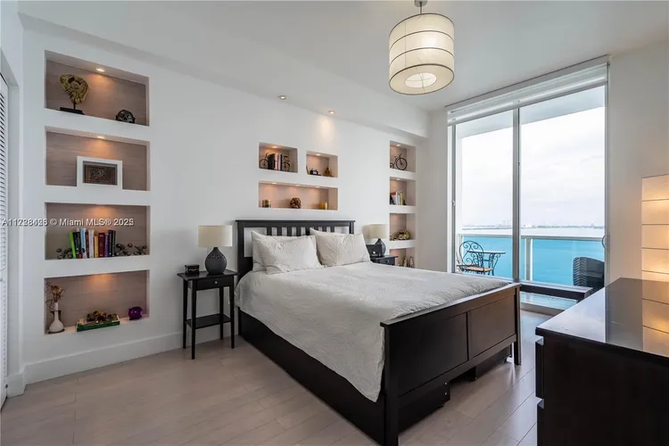 New Wave Condo #17C image #6