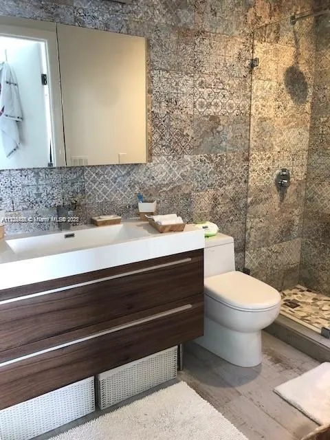 New Wave Condo #17C image #8