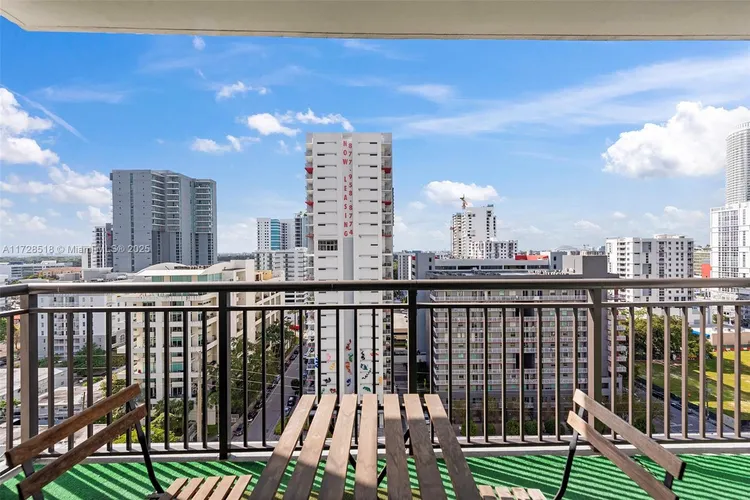 Nine at Mary Brickell Village #1405 image #10