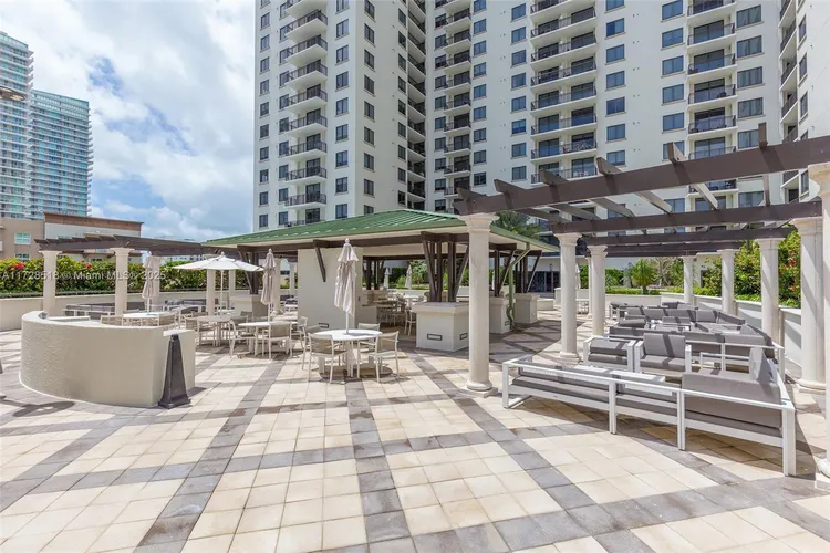 Nine at Mary Brickell Village #1405 image #31