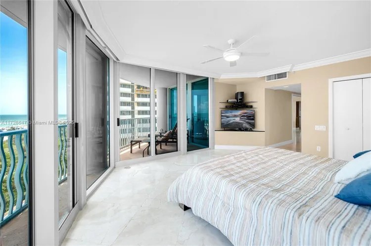 1500 Ocean Drive #702 image #15