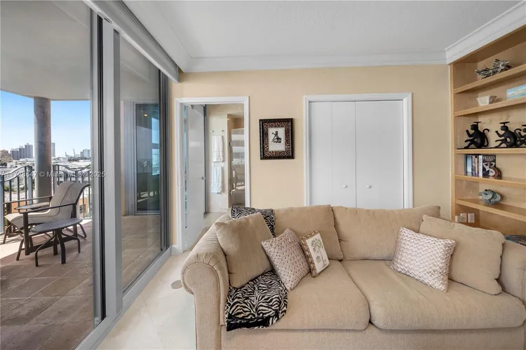 1500 Ocean Drive #702 image #28