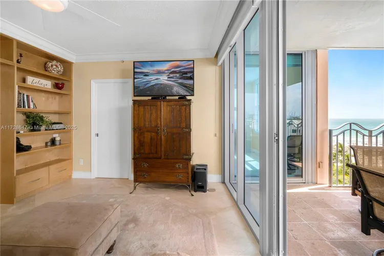 1500 Ocean Drive #702 image #29