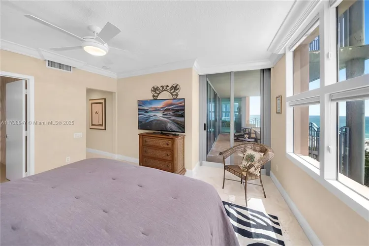 1500 Ocean Drive #702 image #34