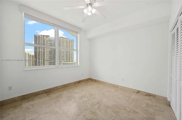 Brickell on the River North #4014 image #16