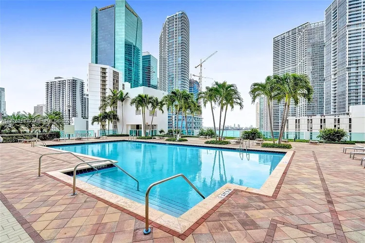 Brickell on the River North #4014 image #28
