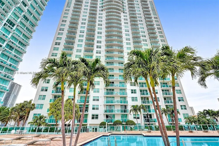 Brickell on the River North #4014 image #29