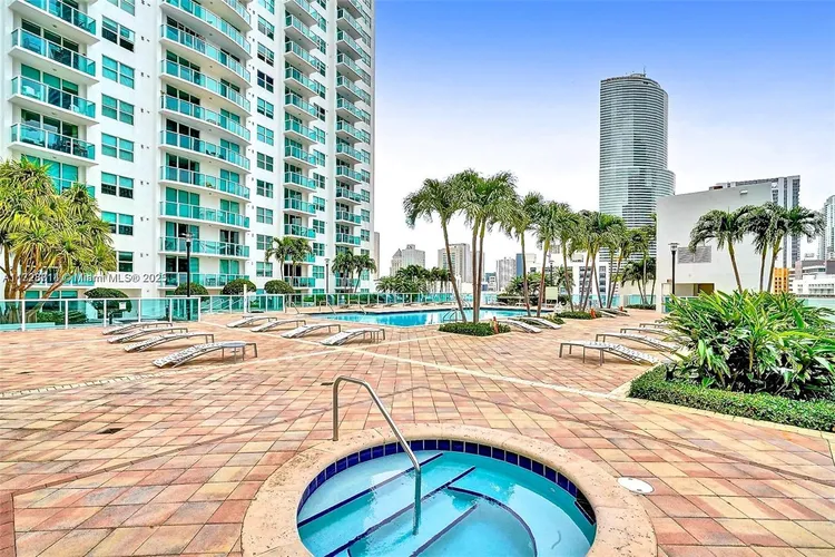 Brickell on the River North #4014 image #30
