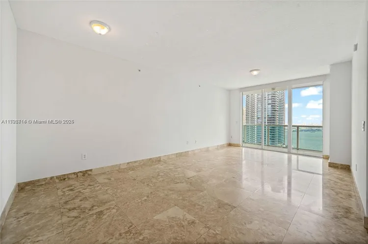 Brickell on the River North #4014 image #8