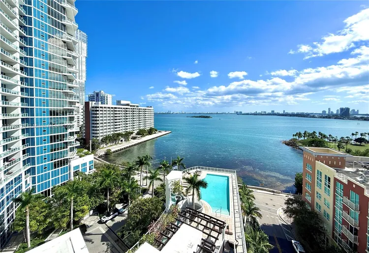 Paramount Bay #1110 image #34