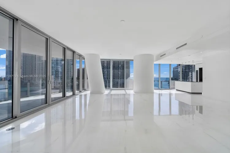 Aston Martin Residences #601 image #11