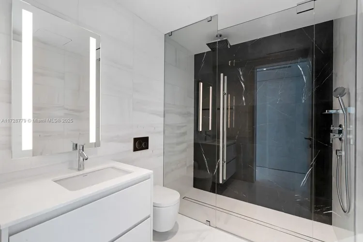 Aston Martin Residences #601 image #26