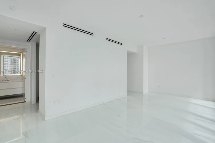 Aston Martin Residences #601 image #30