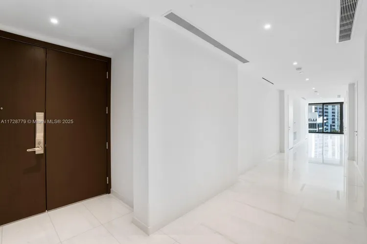 Aston Martin Residences #601 image #8