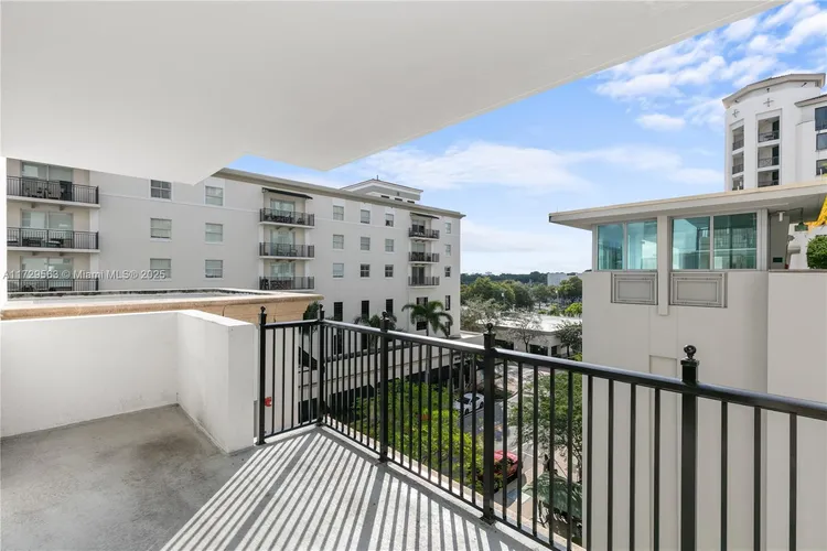 One Village Place #513 image #28