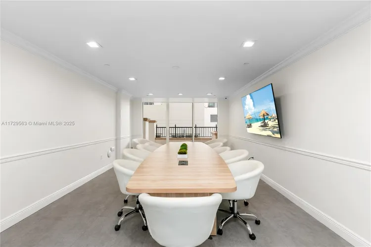 One Village Place #513 image #34