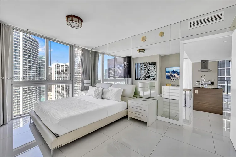 Icon Brickell III (W Miami) #3702 image #10