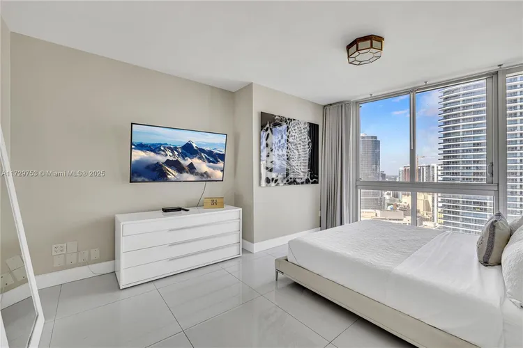Icon Brickell III (W Miami) #3702 image #12