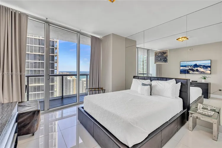 Icon Brickell III (W Miami) #3702 image #17