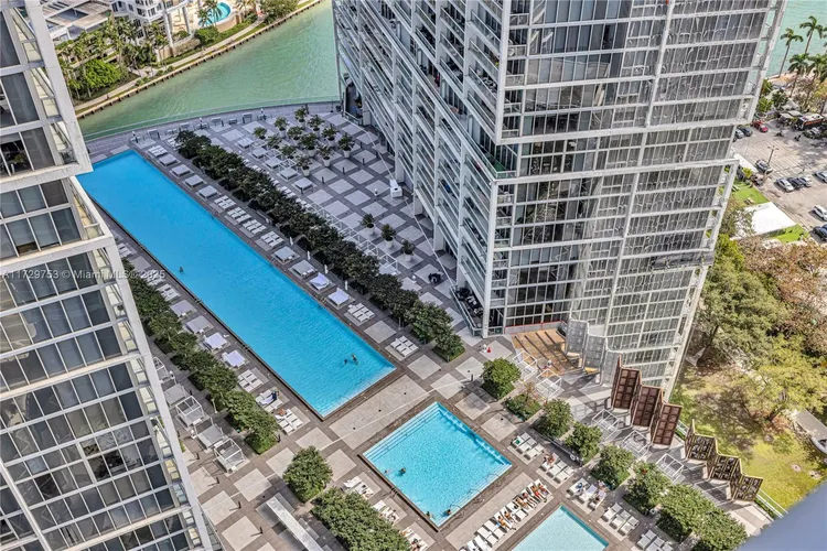 Icon Brickell III (W Miami) #3702 image #24