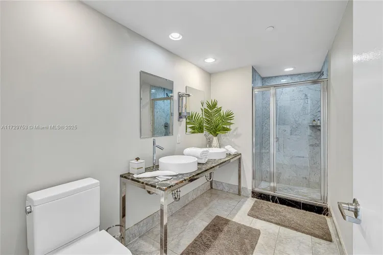 Icon Brickell III (W Miami) #3702 image #26