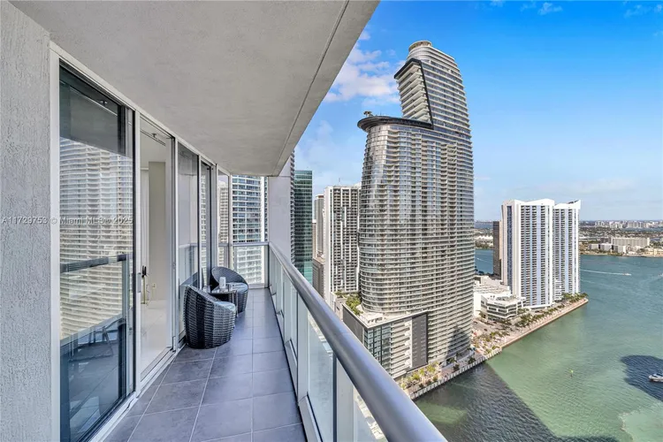 Icon Brickell III (W Miami) #3702 image #29