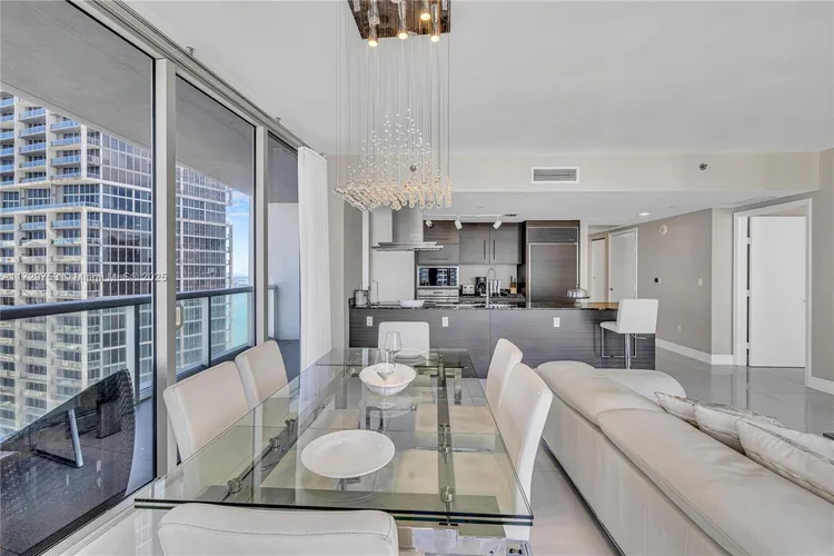 Icon Brickell III (W Miami) #3702 image #6