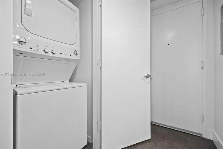 50 Biscayne #1911 image #27