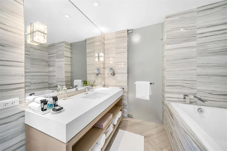 W South Beach #1128 image #18