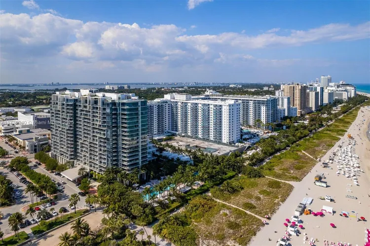 W South Beach #1128 image #36