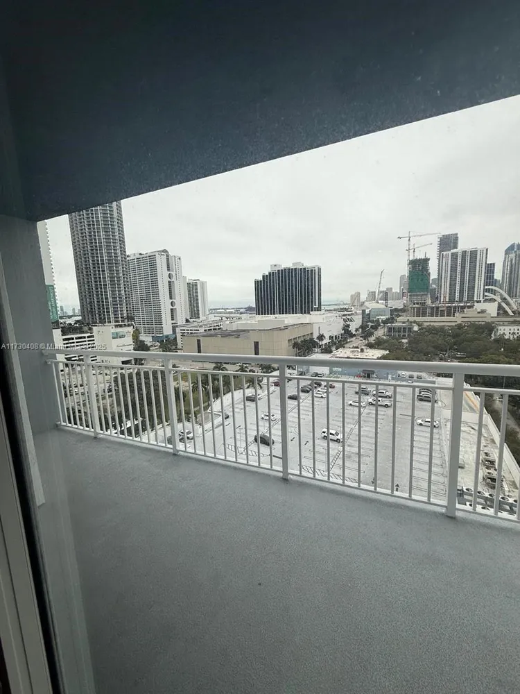 1800 Biscayne Plaza #1503 image #6