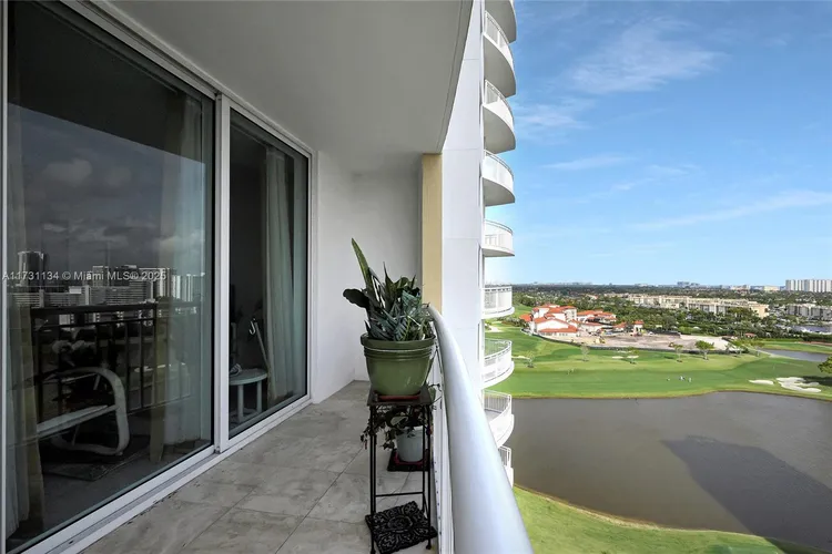 Duo Condo #1504W image #24
