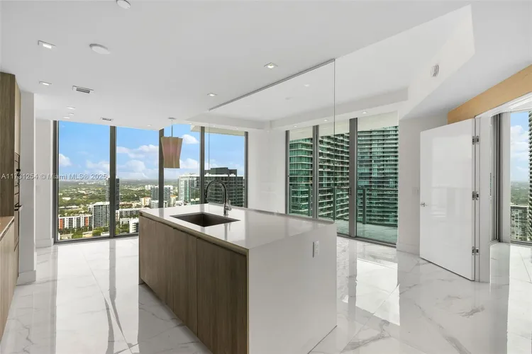 Biscayne Beach #3401 image #10