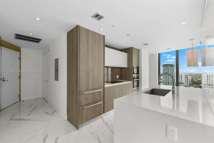 Biscayne Beach #3401 image #11