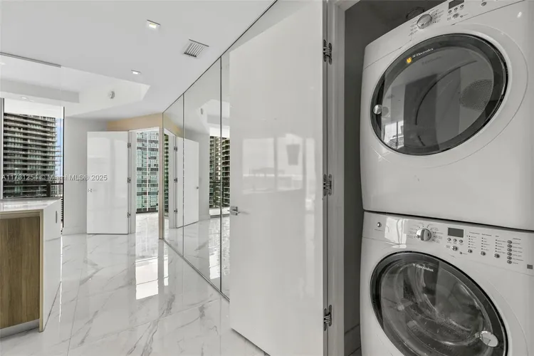 Biscayne Beach #3401 image #9