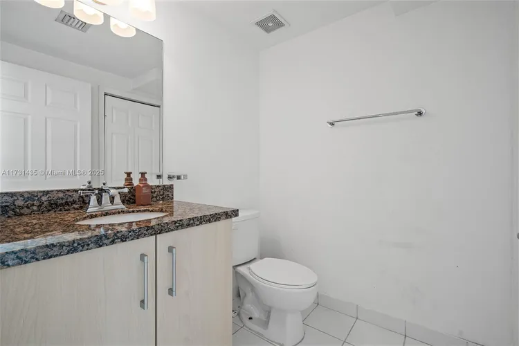 Casablanca Villas #518 image #14