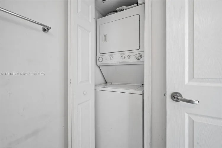 Casablanca Villas #518 image #15