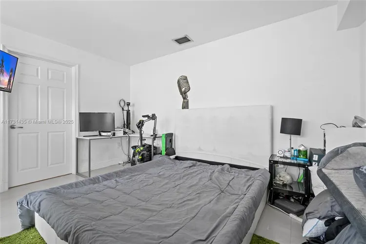 Casablanca Villas #518 image #16