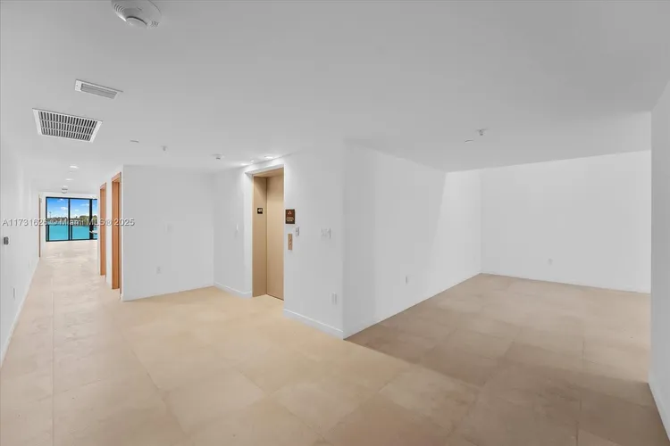 Onda Residences #403 image #13