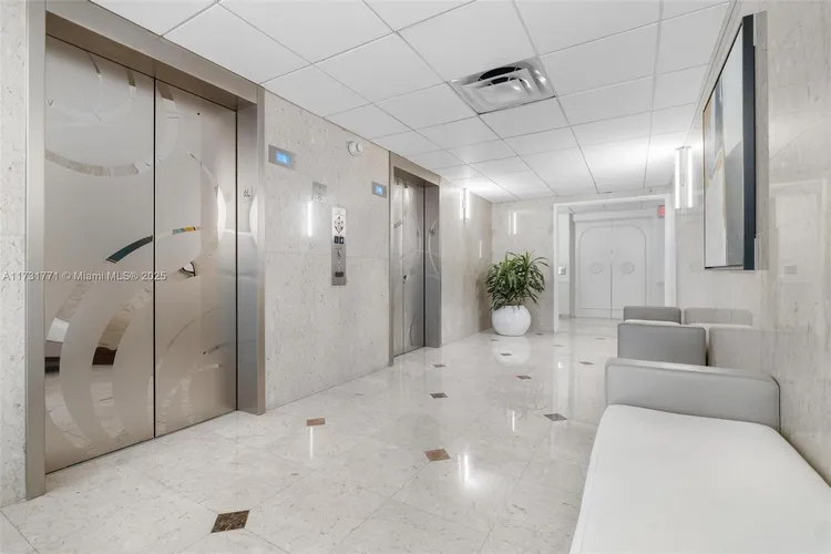 The Galleon #1108 image #15