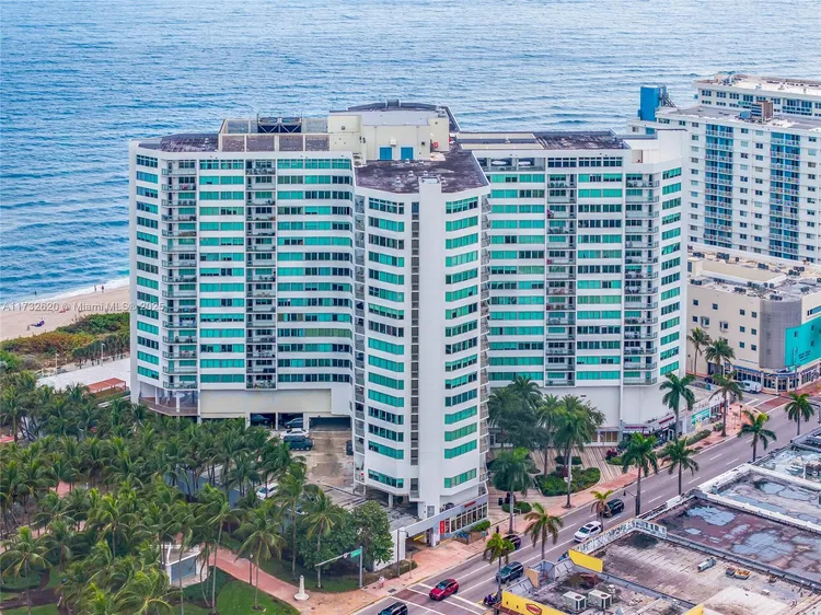 Burleigh House #1202 image #28