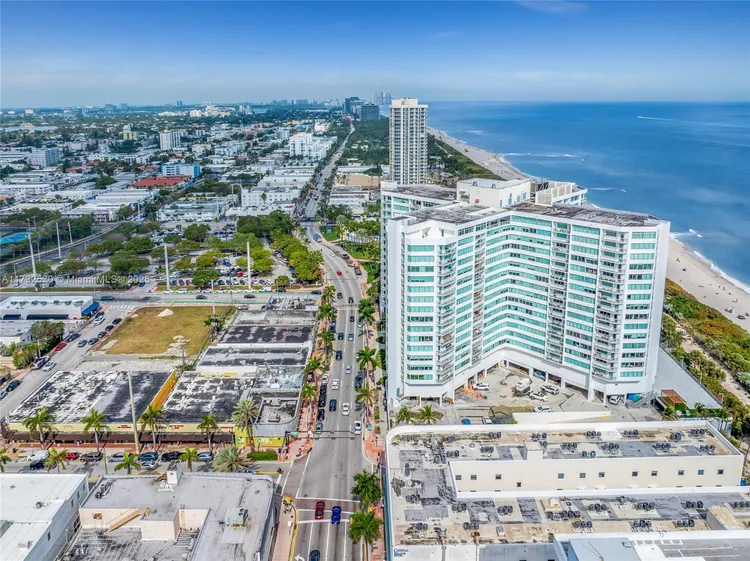 Burleigh House #1202 image #37