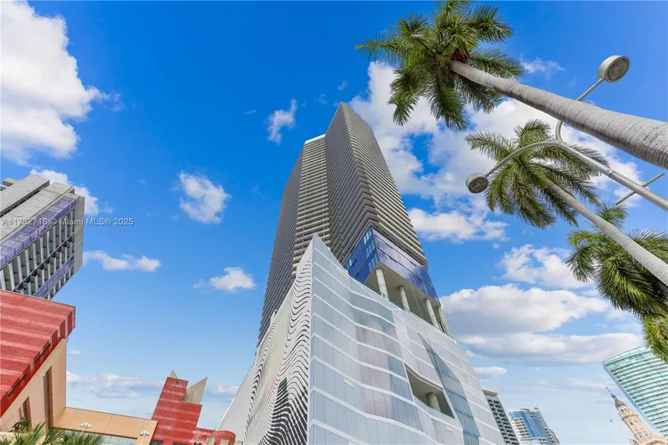 The Elser Hotel & Residences #4414 image #26